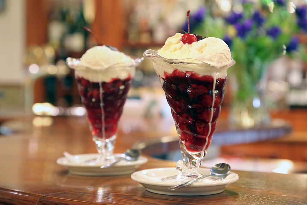 Hotel Promenada Клайпеда Екстериор снимка