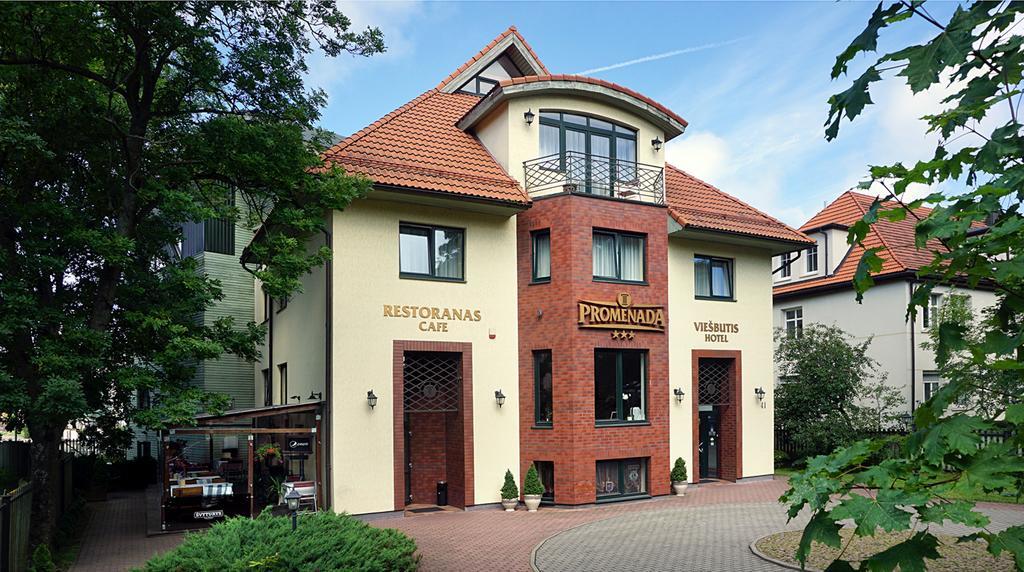 Hotel Promenada Клайпеда Екстериор снимка